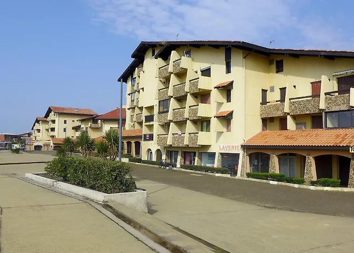 Trinquart-6 By Interhome * סניוס